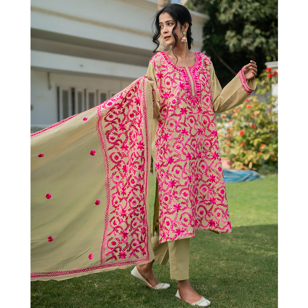 3-Piece Phulkari Suit (Pink)