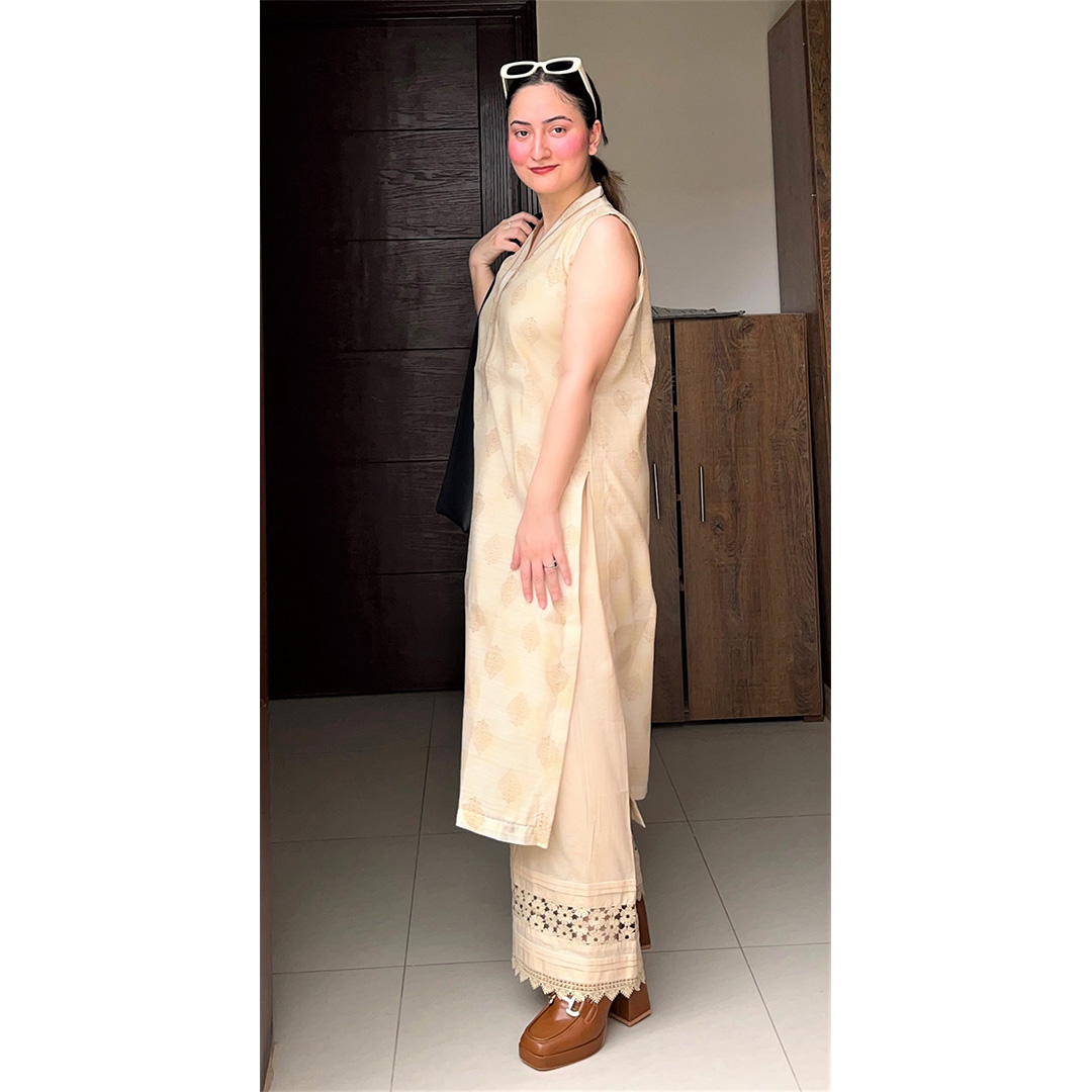 2-Piece Screen Printed Suit (Beige) - Image 3