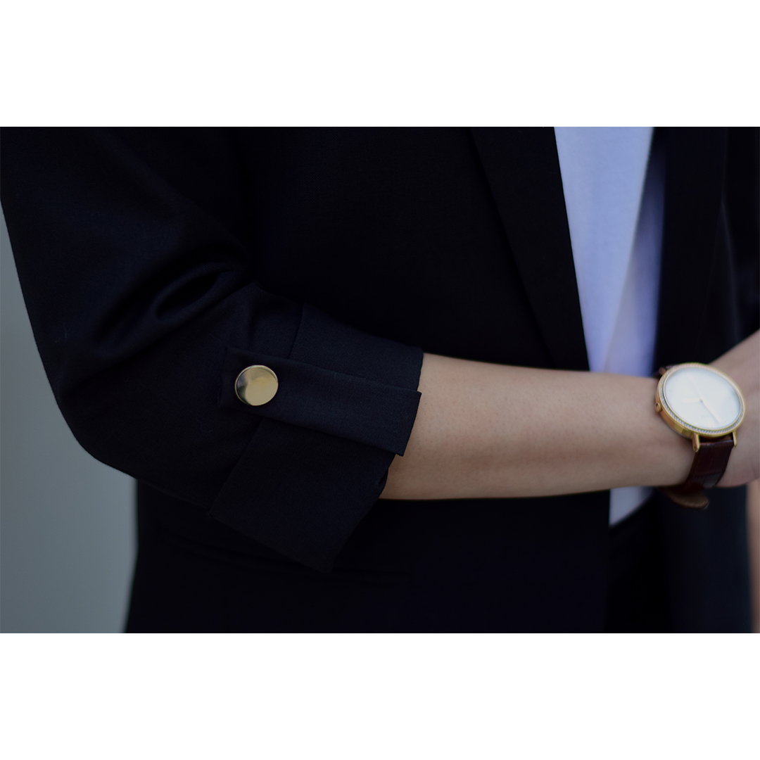 The Classic Fitted Blazer – Timeless Workwear Elegance - Image 7